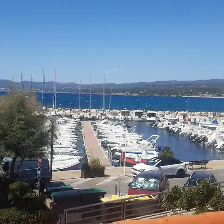 Petit Coin De Paradis Au Soleil Pres De La * Saint-Cyr-sur-Mer